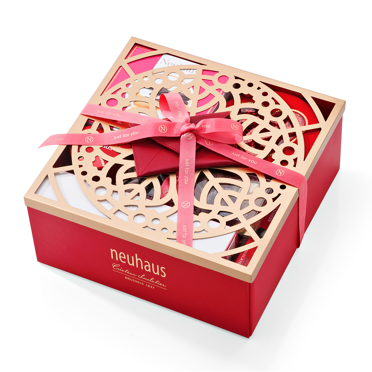 Neuhaus Valentine Deluxe Giftbox Delivery in Germany by GiftsForEurope
