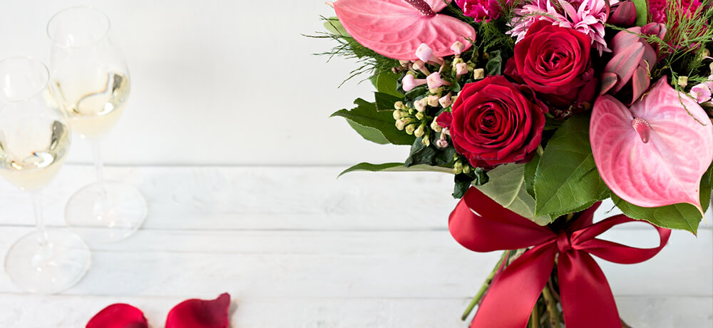 Send Valentine's Day Flowers to Austria