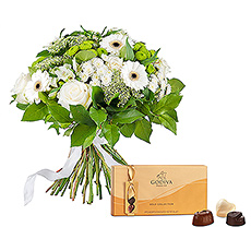 The Simply White Bouquet & Chocolates
