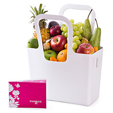 Discover a scrumptious assortment of fresh fruit, cleverly presented in a versatile Koziol "Taschelino" tote bag in this special gift to benefit the National Breast Cancer Campaign in Belgium.