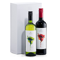 Presenting a beautiful duo of organic Fair Trade wines. A refreshing Sauvignon Blanc white wine and a ruby-red Cabernet Sauvignon are offered in a stylish white gift box.