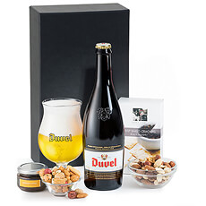 This welcome gift pairs delicious Duvel Belgian beer with a quartet of tasty snacks.