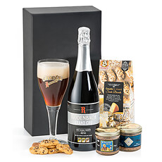 A delicious bottle of Rodenbach Grand Cru Belgian beer is presented with a duo of artisan Belgian beer patés and tasty biscuits. Who will you surprise with this great gift?
