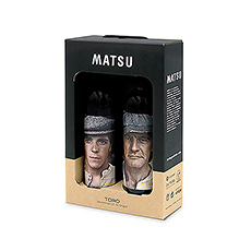 This Spanish wine gift by Matsu is sure to make an impression: once when the unique bottle designs are first seen, and again when the seductive red wine is enjoyed.