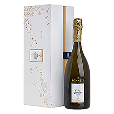 Taste the unique aromas of this extraordinary Cuvée Louise Millésime 2004: a true revelation for the champagne connoisseur.