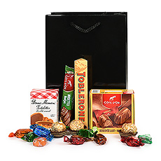 This lovely hamper has the best chocolate classics in store for you!