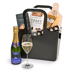 Picnic On The Go with Pommery