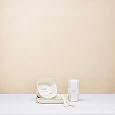 Make dinnertime fun for your favorite baby or toddler with this eco-friendly Mushie dinner set.