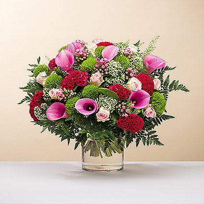 Think pink with our luxe sized Pink Perfection bouquet! 

Our expert in-house florists hand create this beautiful bouquet with pink roses, lilies, and other pink blossoms, set off by an array of greens with interesting textures. The freshest flowers are delivered daily from the flower auctions in Amsterdam to ensure that each blossom is picture-perfect.