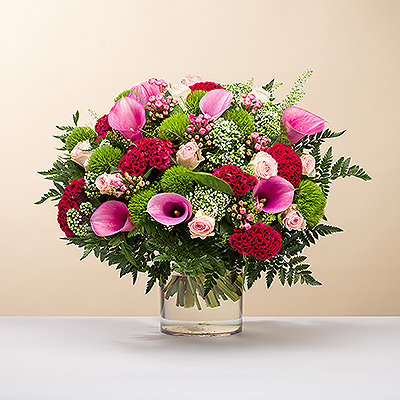 Think pink with our luxe sized Pink Perfection bouquet! 

Our expert in-house florists hand create this beautiful bouquet with pink roses, lilies, and other pink blossoms, set off by an array of greens with interesting textures. The freshest flowers are delivered daily from the flower auctions in Amsterdam to ensure that each blossom is picture-perfect.