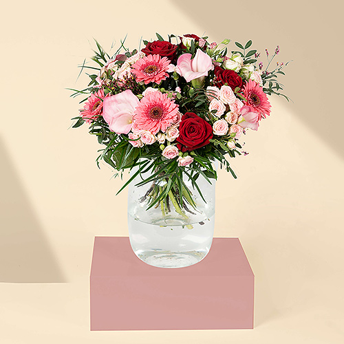 Pink & Red Bouquet Medium