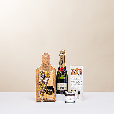 Brinde por las vacaciones y las ocasiones festivas con la combinación ganadora de champán francés y queso holandés.