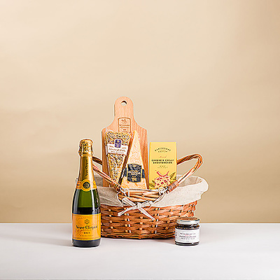 Raise a toast to holidays and festive occasions with the winning combination of French Champagne and Dutch cheese.