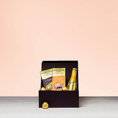 Can't choose between the sweet, creamy flavor of chocolate and the sparkling pleasure of a glass of zero alcohol Besecco aperitif? Then choose this delicious gift set that combines the best of both!
