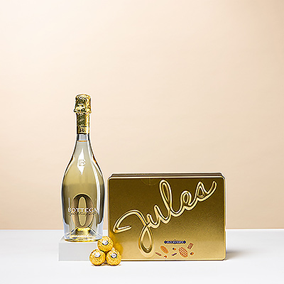 Este impresionante regalo dorado habla por sí solo. Bottega Zero Blanco Sin Alcohol es un lujoso espumoso para disfrutar sin alcohol.