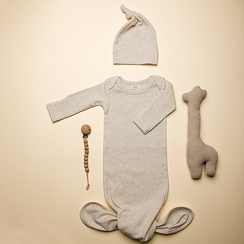 Mushie Bio-Neugeborenen-Set mit Giraffe - Beige