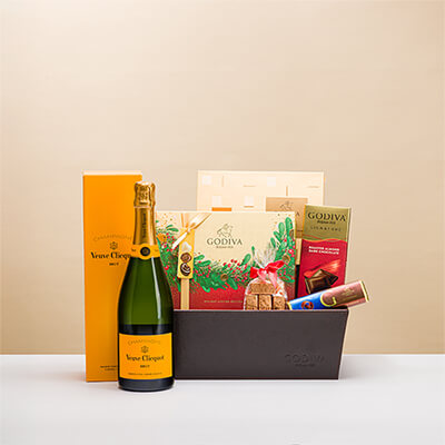 Spoil them this Christmas with a magnificent Godiva chocolate gift hamper!