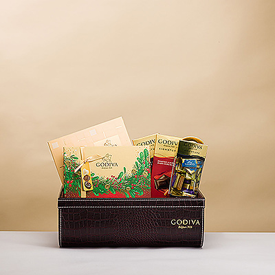 Give the very best this Christmas with a spectacular Godiva chocolate VIP gift hamper. 
With plenty to share and to enjoy, it is the perfect Christmas chocolate gift for families, holiday business gifts, and for your favorite chocoholic!