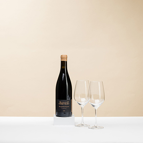 Domaine Cheveau Beaujolais-Leynes Rouge 'Le Bouteau' 2020 & 2 Glasses