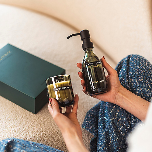 Wellmark Hand Soap & Scented Candle in Luxury Gift Box - Delivery in ...