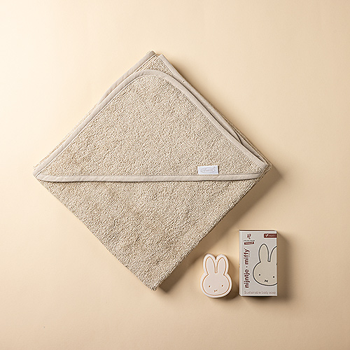 Set de Regalo para Bebé: Toalla con Capucha & Jabón Miffy Care Beige
