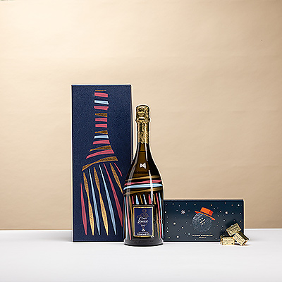Verschenken Sie zu den Festtagen ein Geschenk, das wahre Eleganz und Luxus verkörpert. Diese exklusive Geschenkbox vereint die Pierre Marcolini Plumier Petits Bonheurs Weihnachtsedition mit dem exquisiten Pommery Cuvée Louise Millésime 2005 — eine perfekte Kombination für anspruchsvolle Genießer.