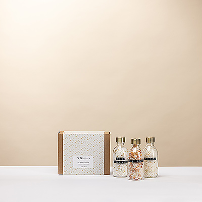 Enjoy the Wellmark Bath Salts Gift Set with three wonderfully scented bath salts . A luxurious wellness gift for relaxation, tranquillity and pure moments of indulgence.